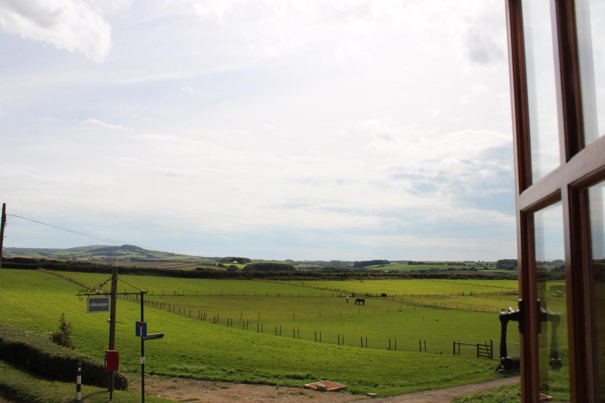 The Chequers Inn Rookley ภายนอก รูปภาพ